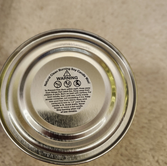 NWT Christmas candles from SURF'S UP CANDLE - Picture 10 of 11